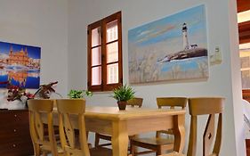 3 Floors Villa On Promenade 4 Bedrooms 3 Bathrooms