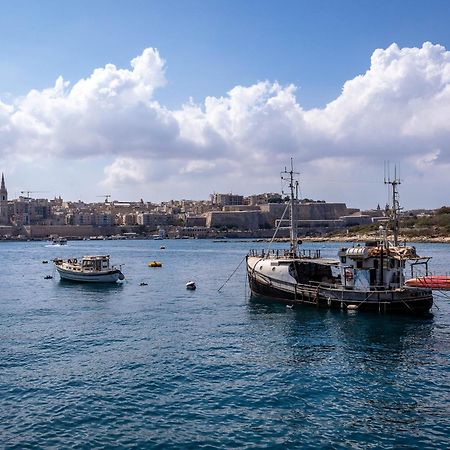 3 Floors Villa On Promenade 4 Bedrooms 3 Bathrooms Sliema Esterno foto