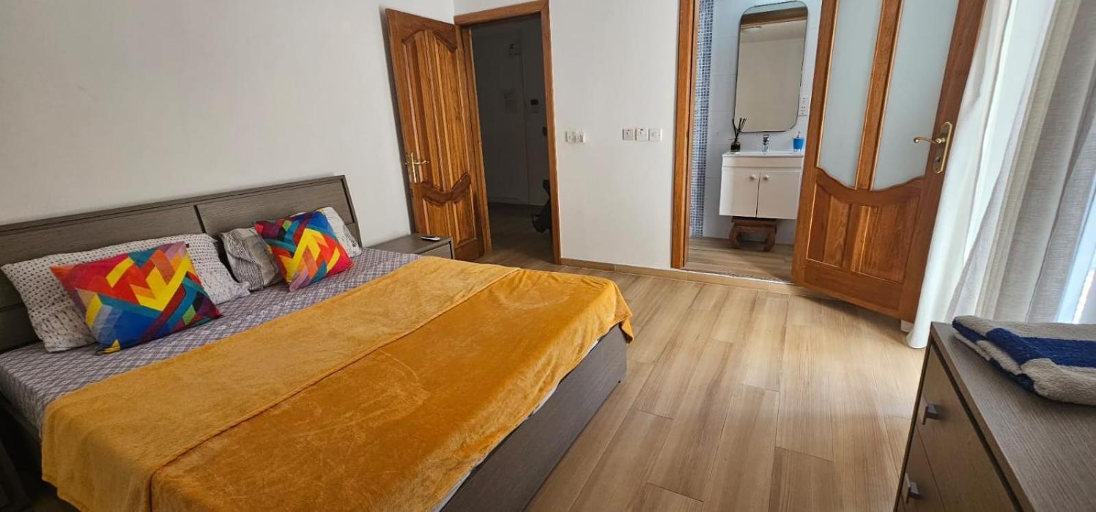 3 Floors Villa On Promenade 4 Bedrooms 3 Bathrooms Sliema Esterno foto